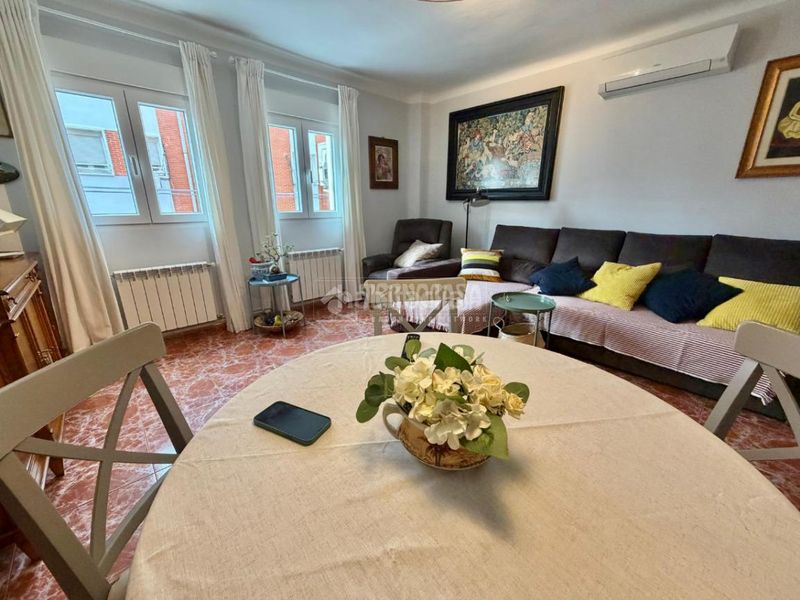 Foto 1ef3698b-dd6f-4147-a7ea-84d9f66a028d. Pis a Palomeras Bajas Madrid