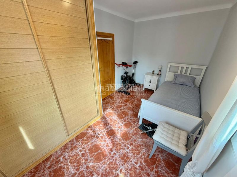 Foto ac991dfb-d045-4416-a3e5-80ba959cfb35. Pis a Palomeras Bajas Madrid