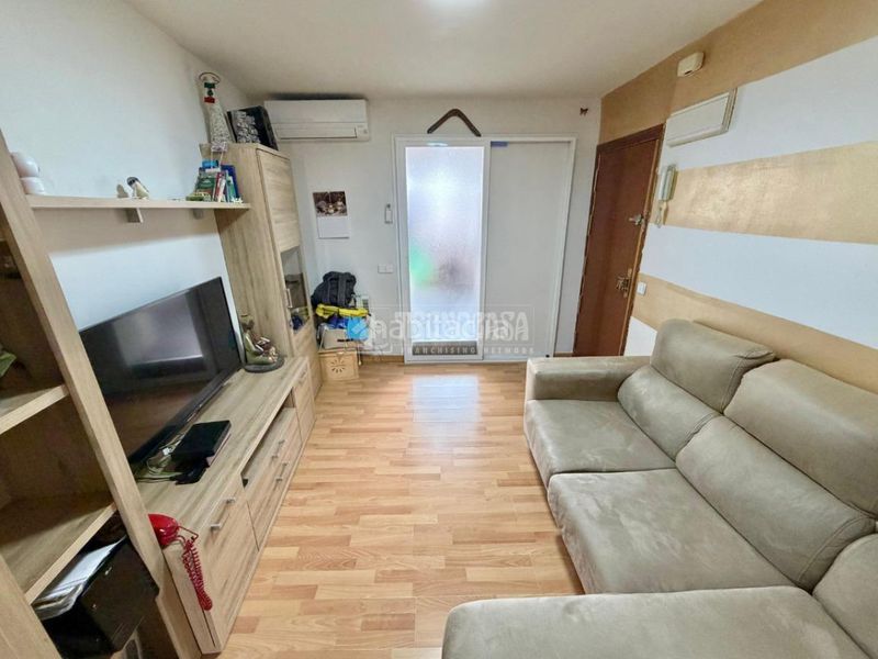 Foto 47a42a42-850d-4ba9-9863-5cc82d5656a2. Piso  en venta en San Diego Madrid