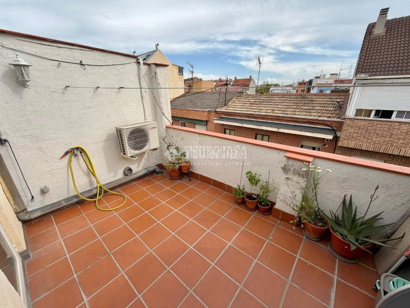 Foto d0cfb524-70f1-4cf7-a4a5-076f6caaa9e3. Piso  en venta en San Diego Madrid