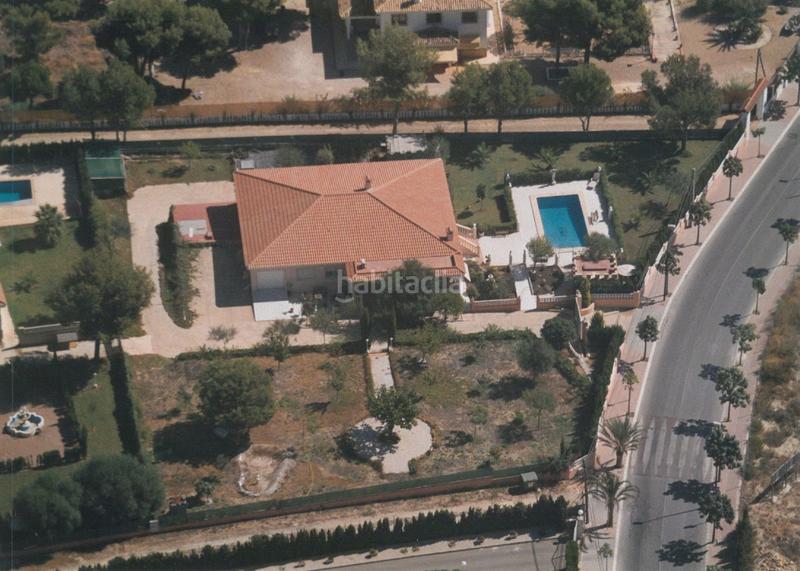 Foto a4dde381-654a-4837-be78-656e3caa6f85. Maison avec piscine dans Coloma Nucia (la)