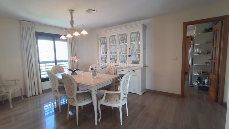 Foto 3d32d6c5-06d8-4a3f-b431-3be2a9011b92. Apartament amb calefacció aparcament piscina a Playa Poniente Benidorm