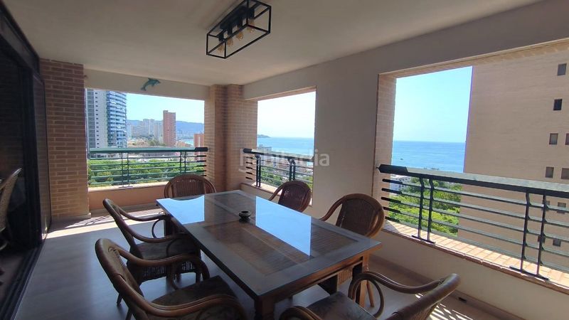 Foto 728d86d0-e40e-490e-99a1-48a14f5c480c. Apartament amb calefacció aparcament piscina a Playa Poniente Benidorm