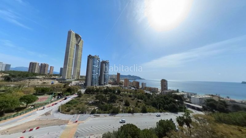 Foto fedd0cd8-1db8-436f-b508-7bc37e36540e. Apartament amb calefacció aparcament piscina a Playa Poniente Benidorm