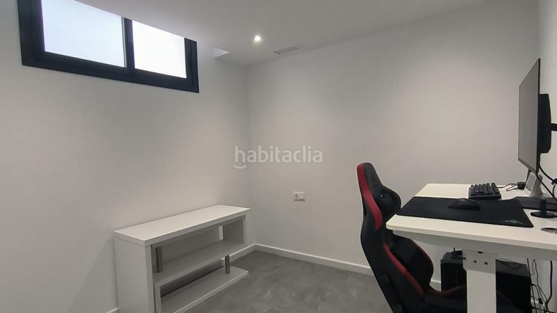 Foto a7dae5e6-e365-4bc1-bb57-a32c2ba34e0a. Casa villa moderna con amplio apto invitados en Polop