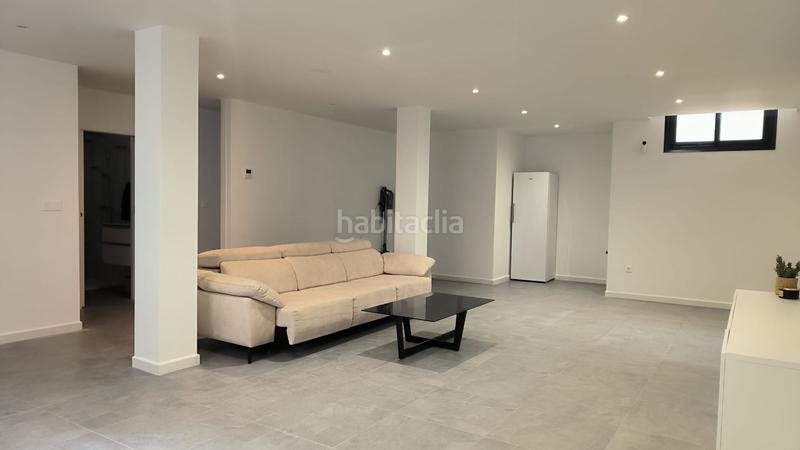 Foto e905f5dd-b7c8-4fb8-9156-261657c8fcd3. Casa villa moderna con amplio apto invitados en Polop