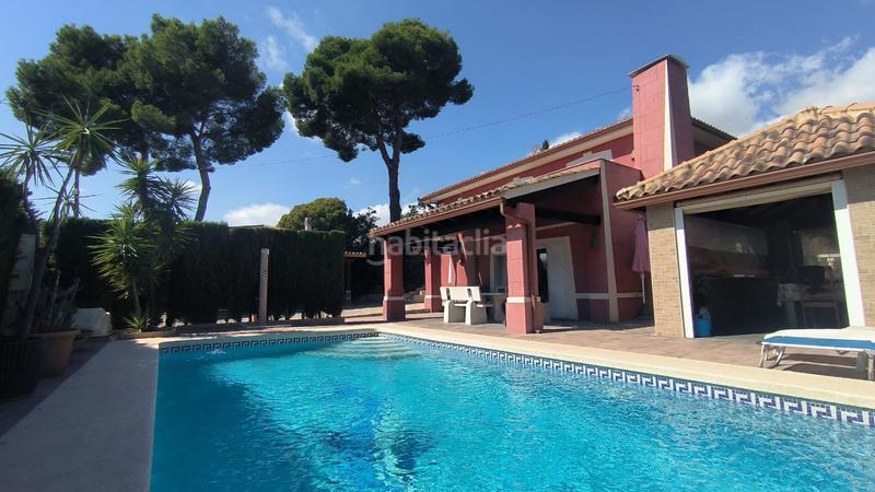 Foto a127c455-80b3-4ebb-b20a-572eda2049f1. Casa chalet independiente estilo mediterreneo en Urbanizaciones Benidorm