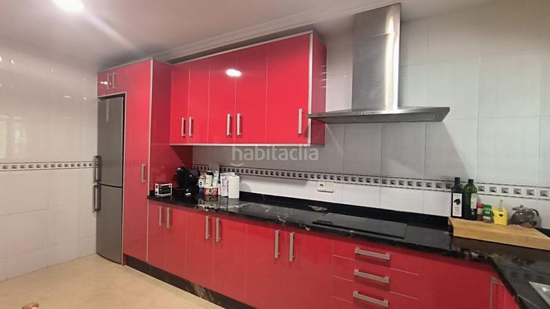 Foto d445f866-ee3f-4206-a111-52e5d3b96b80. Casa chalet independiente estilo mediterreneo en Urbanizaciones Benidorm