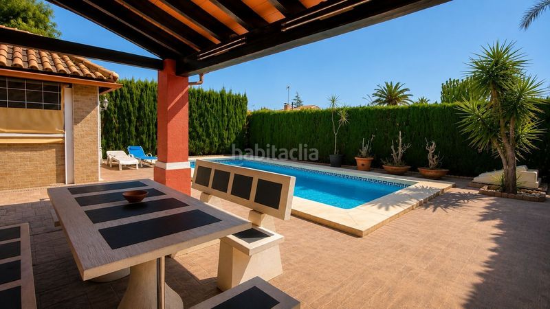 Foto db4a922d-e1a4-4ae8-9684-3f4ba111bb6d. Casa con riscaldamento piscina in Urbanizaciones Benidorm