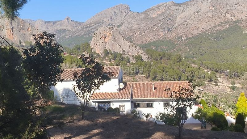 Foto ea66f1c9-1c28-4af3-b515-c75d6c1a3706. Casa amb calefacció a Guadalest