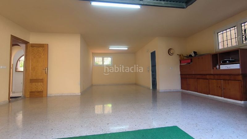 Foto 729867bb-c24e-4687-acf3-c93a172b0288. Casa amb calefacció piscina a Coloma Nucia (la)