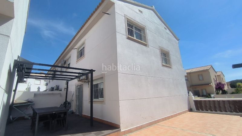 Foto 8609b09b-5bb1-46a7-8759-52c068640e5c. Casa amb piscina a La Paz Polop