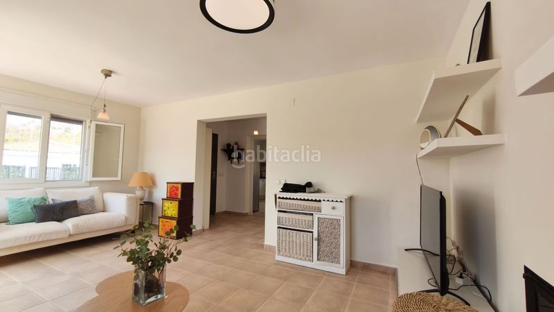 Foto 5b8f8bb9-585a-473b-b7da-2363c8a6b726. Casa amb calefacció piscina a Montebello - Nou Espai Nucia (la)