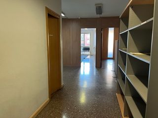Affitto Ufficio in Carrer muntaner, 48. Zona cntrica