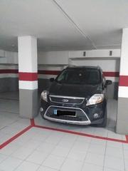 Miete Autoparkplatz in Carrer de l'ancianitat 80. Plaça aparcament