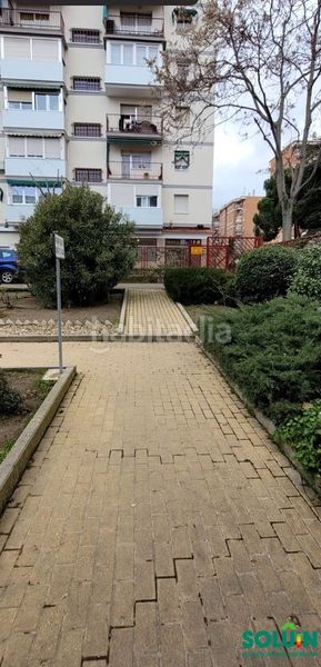 Foto 0a3fa356-5a57-4c5f-b4be-2d336d5c139d. Parking coche en Aluche Madrid