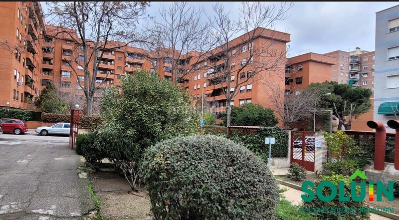 Foto 10fa96d8-97e1-4ba3-8df1-34aa762f3aa9. Parking coche en Aluche Madrid