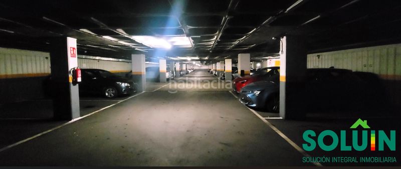 Foto 808fafef-5b02-4186-8415-976450433b69. Parking coche en Aluche Madrid