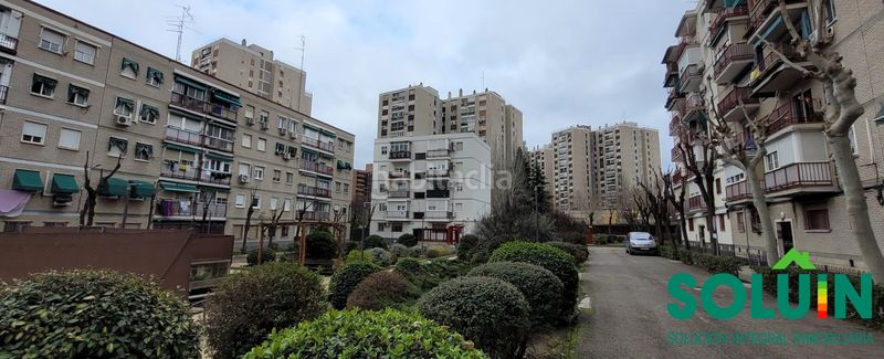 Foto e5e94d99-4e8b-44e6-bd7d-887c70383d47. Parking coche en Aluche Madrid