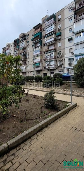 Foto e65b5312-0190-4e5f-860d-87ad3eaaf829. Parking coche en Aluche Madrid