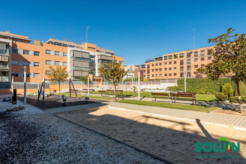 Foto a40985bb-b807-4f51-9cc6-cc2f25357cdd. Appartamento con riscaldamento parcheggio piscina in Parla