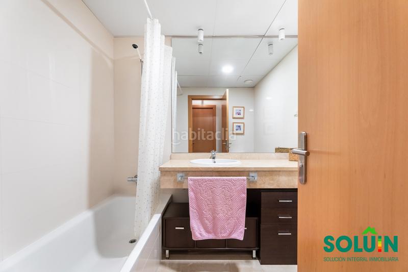 Foto 6950a33f-0f38-4b8e-ae17-6caf90210538. Pis amb calefacció aparcament piscina a Parla este Parla