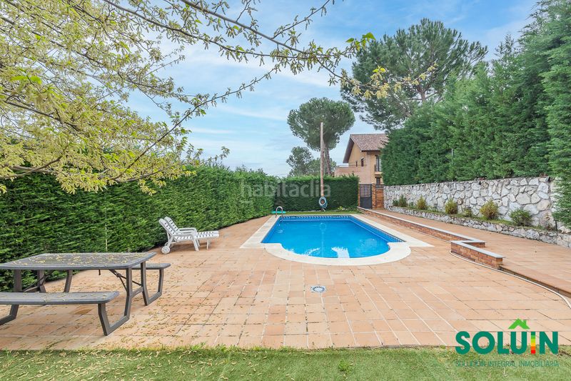 Foto 50dd7afd-129f-457a-af37-ba322b036b34. Casa amb xemeneia calefacció aparcament piscina a Torrelodones