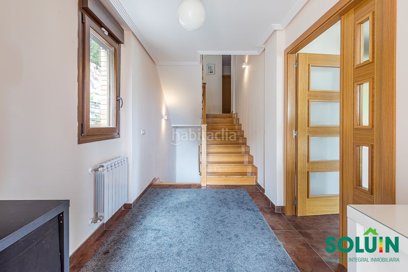 Foto f0d60ab0-03e8-4f9a-a858-38d3ceae02fc. Haus mit kamin heizung parking pool in Salud y Alegría - El Lago Torrelodones