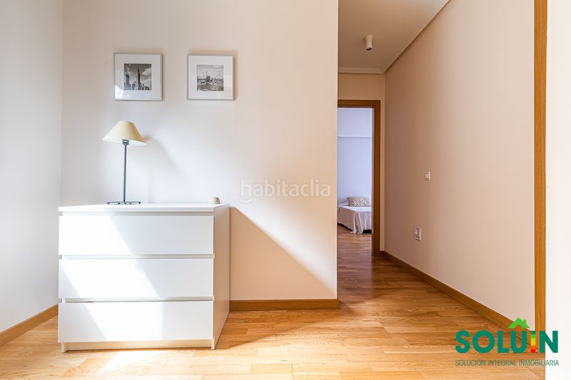 Foto fa885106-bb71-4a21-b3e5-c7c2ed943468. Haus mit kamin heizung parking pool in Salud y Alegría - El Lago Torrelodones
