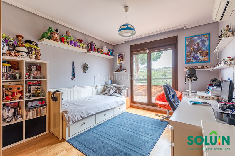 Foto cd5296a1-fa6b-48ad-8055-b7349afa24db. Maison avec cheminée chauffage parking piscine dans Torrelodones