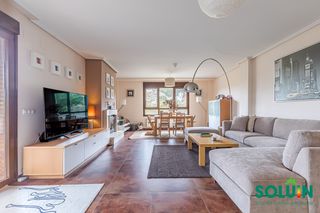 Casa en Salud y Alegr�a - El Lago