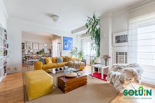 Flat in Calle de Modesto Lafuente