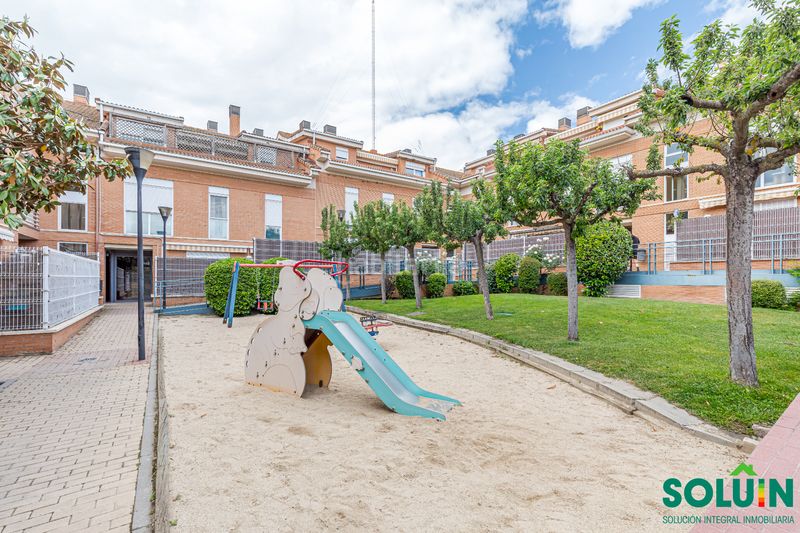 Foto aa431d03-4e99-438b-8f1a-3290ae37f85a. Pis amb calefacció aparcament piscina a San Martín de la Vega