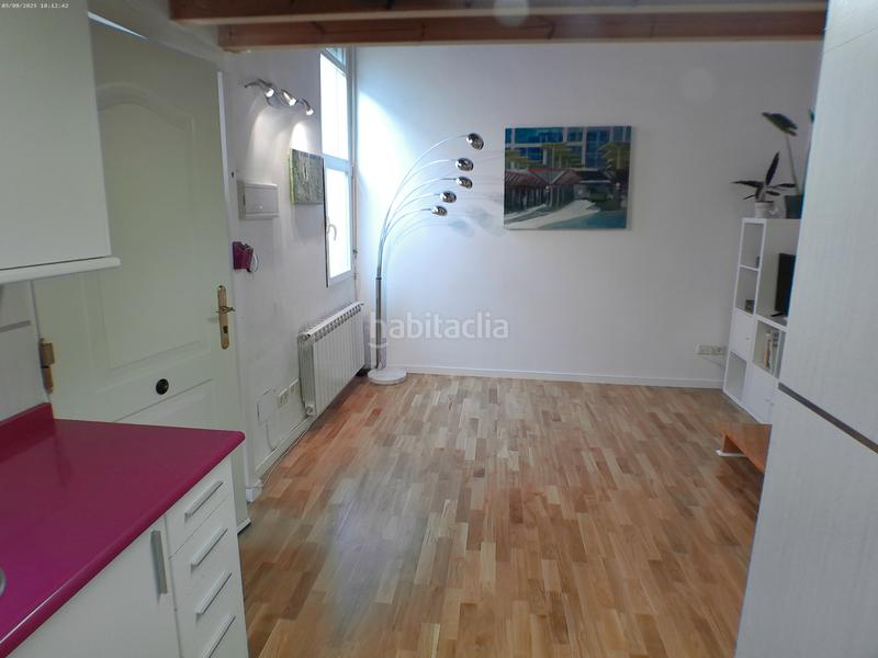 Foto d9125672-ae66-4d60-bd2c-7cf6e34f58ce. Alquiler planta baja apartamento con excelente ubicación. en Madrid