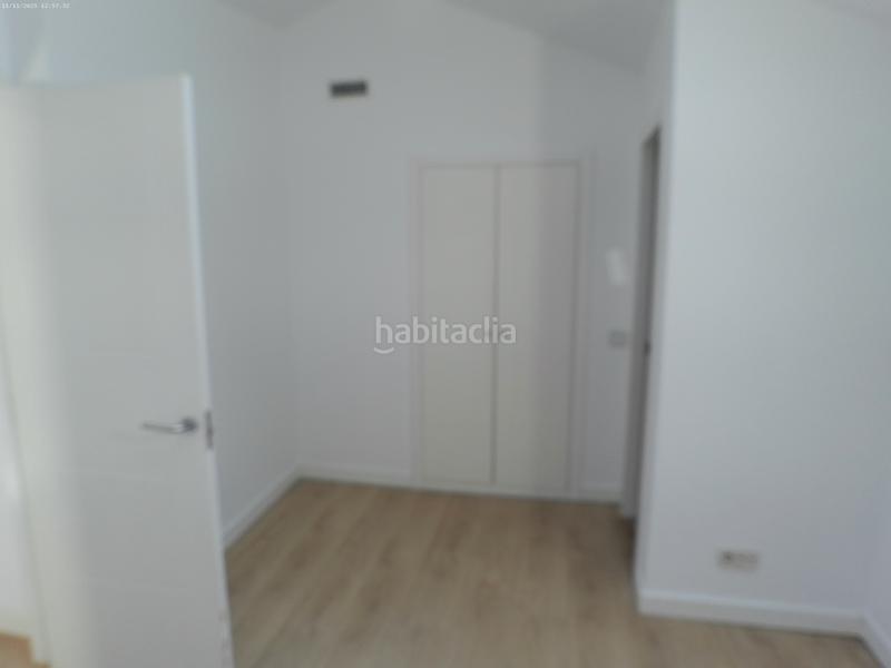 Foto 6ca1243d-c3ac-4437-915c-f1685f2f97c6. Miete zweistöckige wohnung mit heizung in Centro Alcobendas