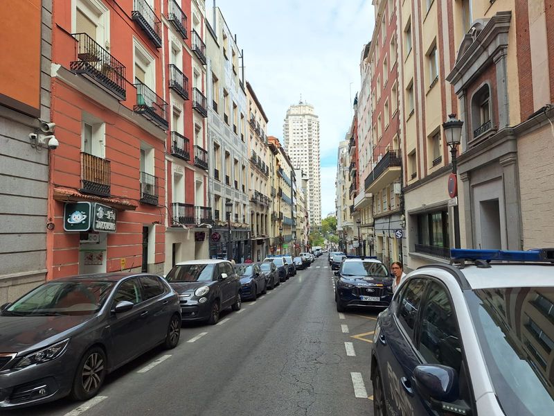 Foto 7399bb2a-1e04-465c-895c-92991d250934. Lloguer pis amb calefacció a Palacio Madrid