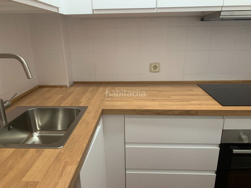 Foto 8b4b376f-96ca-4d57-a6c5-32c86b961c0e. Rent flat with heating in Palacio Madrid
