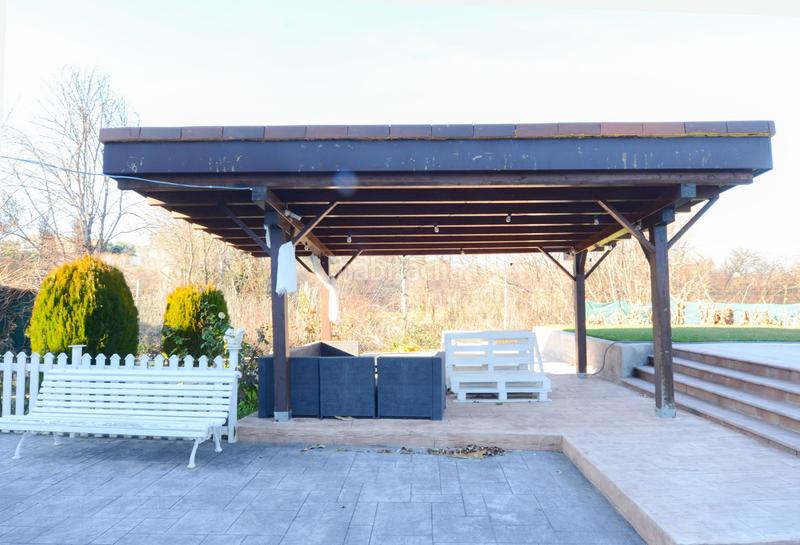 Foto e66bbf5e-1893-418c-92be-988801f4c64e. Casa amb calefacció piscina a Quijorna