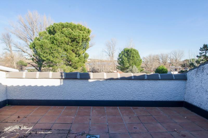 Foto ea0722f8-a672-4aee-98b7-c5fa058868b3. Casa amb calefacció piscina a Quijorna