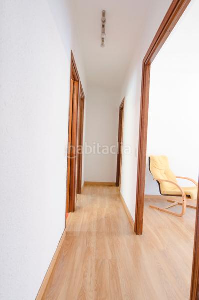 Foto 6ff35d22-3deb-45c1-bbee-01b775a190ee. Etagenwohnung mit heizung in Buena Vista Madrid