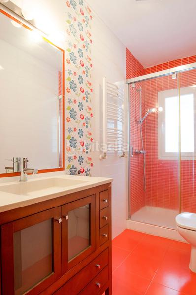 Foto c98948b9-f732-48bf-957a-ebb980c6ff01. Piso en Buena Vista Madrid