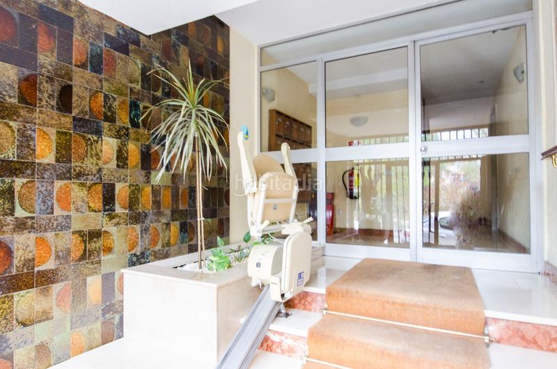 Foto 62d3c3c6-4092-4fca-806c-434a15bfae4c. Etagenwohnung mit heizung in Moscardó Madrid