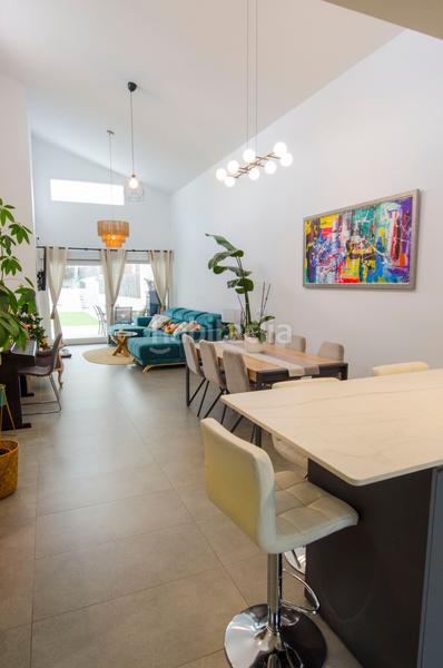 Foto 701f9d8e-7447-4d57-85aa-4a534b74ba5d. Casa adossada amb calefacció piscina a Quijorna