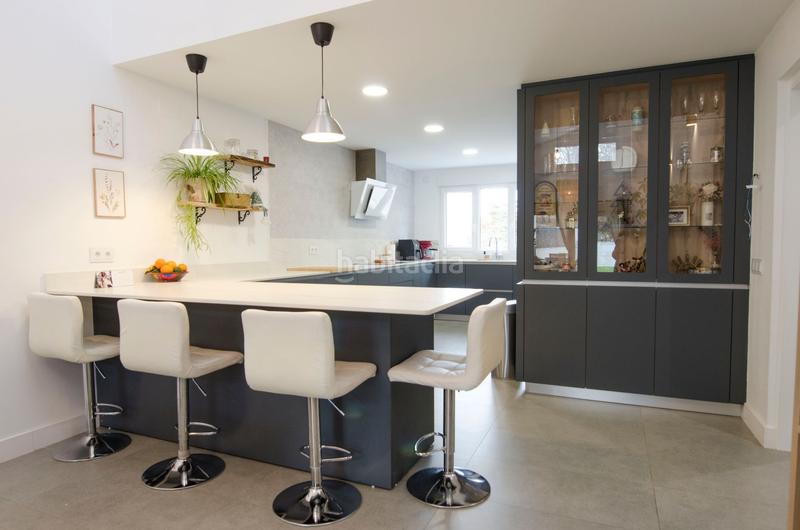 Foto a7498f01-99ec-4c24-96ae-376a5c87537c. Casa adossada amb calefacció piscina a Quijorna