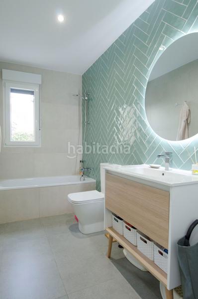 Foto b1bfcb5f-0586-48aa-abe6-5b8dbb07ce8d. Casa adossada amb calefacció piscina a Quijorna