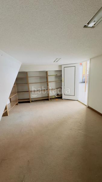 Foto d28c8c7b-f70e-49eb-97d5-bebf50631212. Local comercial local en venta en calle madrid, en Leganés