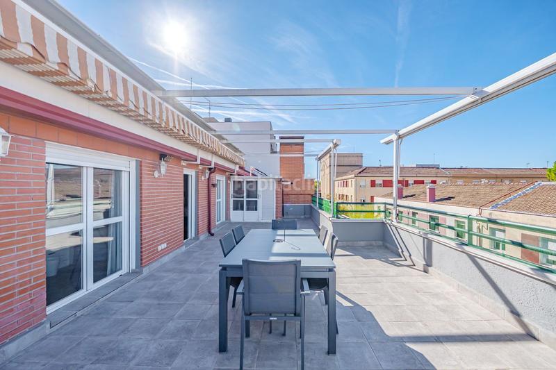 Foto 0a704e56-f86c-42bb-a448-73628b418715. Dúplex amb calefacció a Centro Getafe