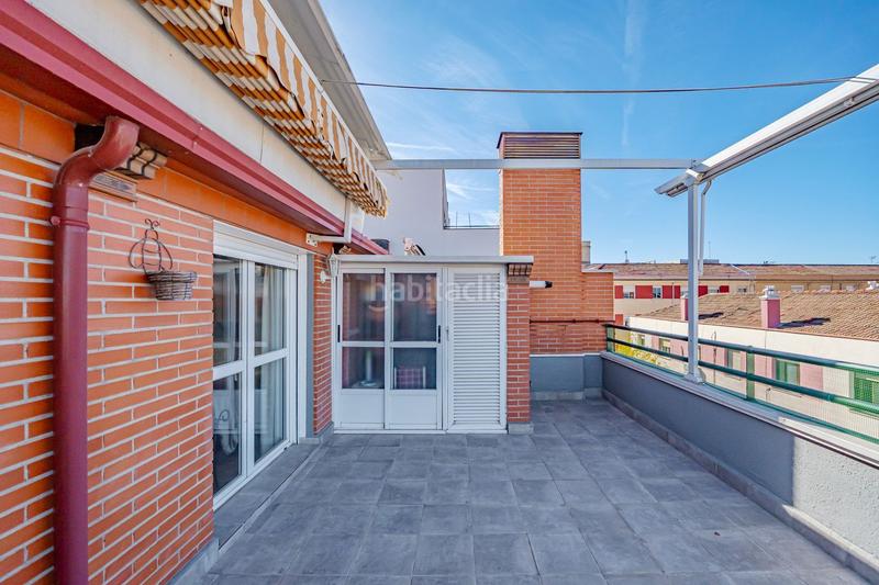 Foto aa6d9b21-34e8-4f04-bf2a-08177c7c242d. Dúplex amb calefacció a Centro Getafe