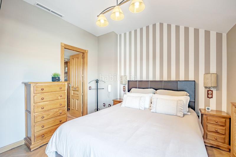 Foto abde0608-80a8-435f-8e1a-5112cf78329d. Dúplex amb calefacció a Centro Getafe