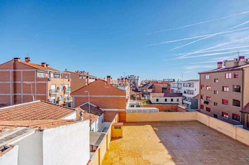 Foto bfda754d-b135-4c72-b66c-02c29098b5d3. Dúplex amb calefacció a Centro Getafe